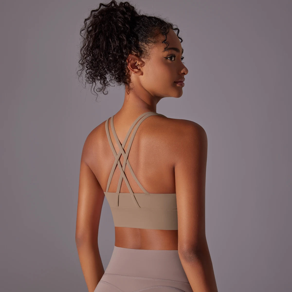 Women's Seamless High Impact Yoga Bra - Solid Color, Crossover Back