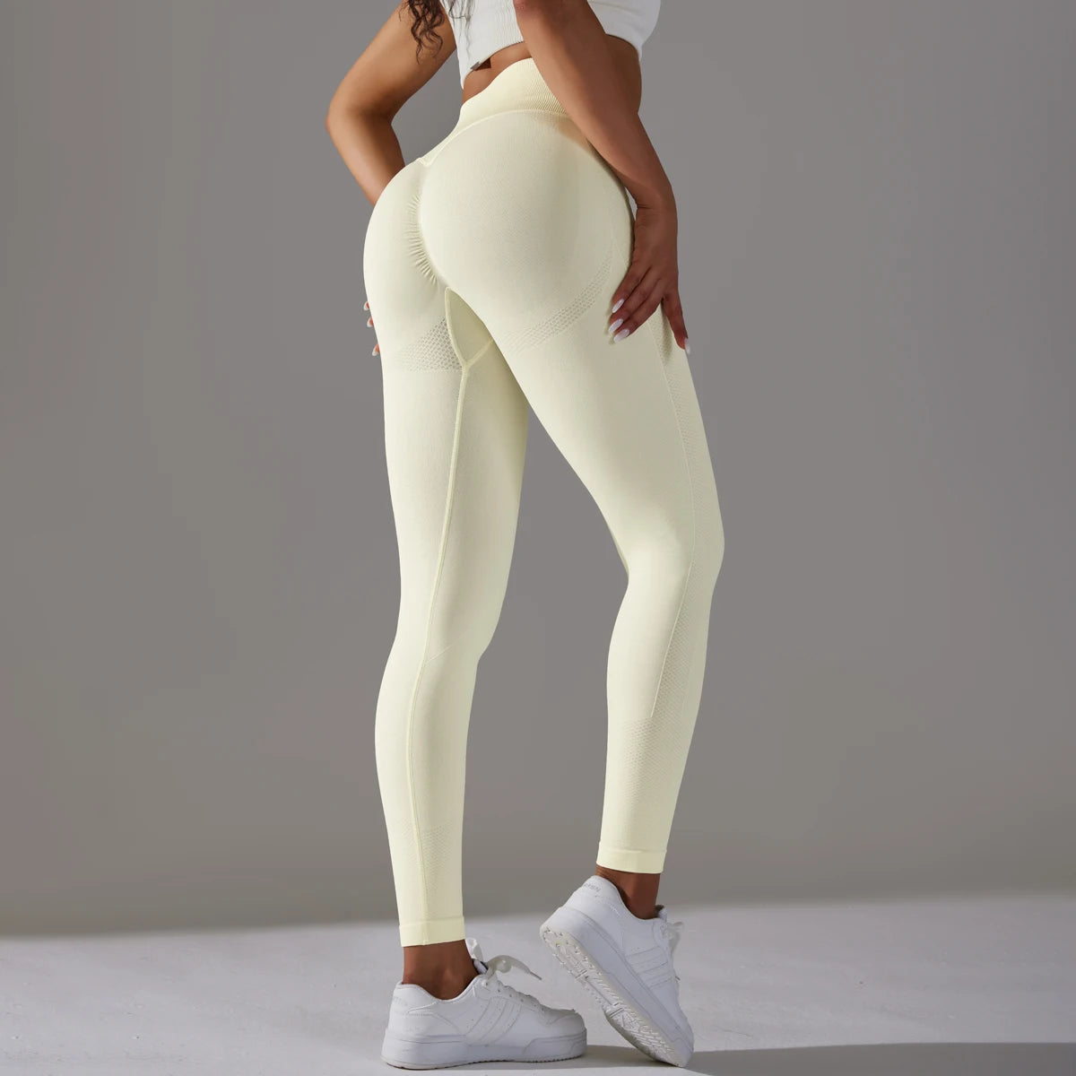 Women's Seamless Fitness Leggings - Push Up Shaping Gym & Cycling Pants